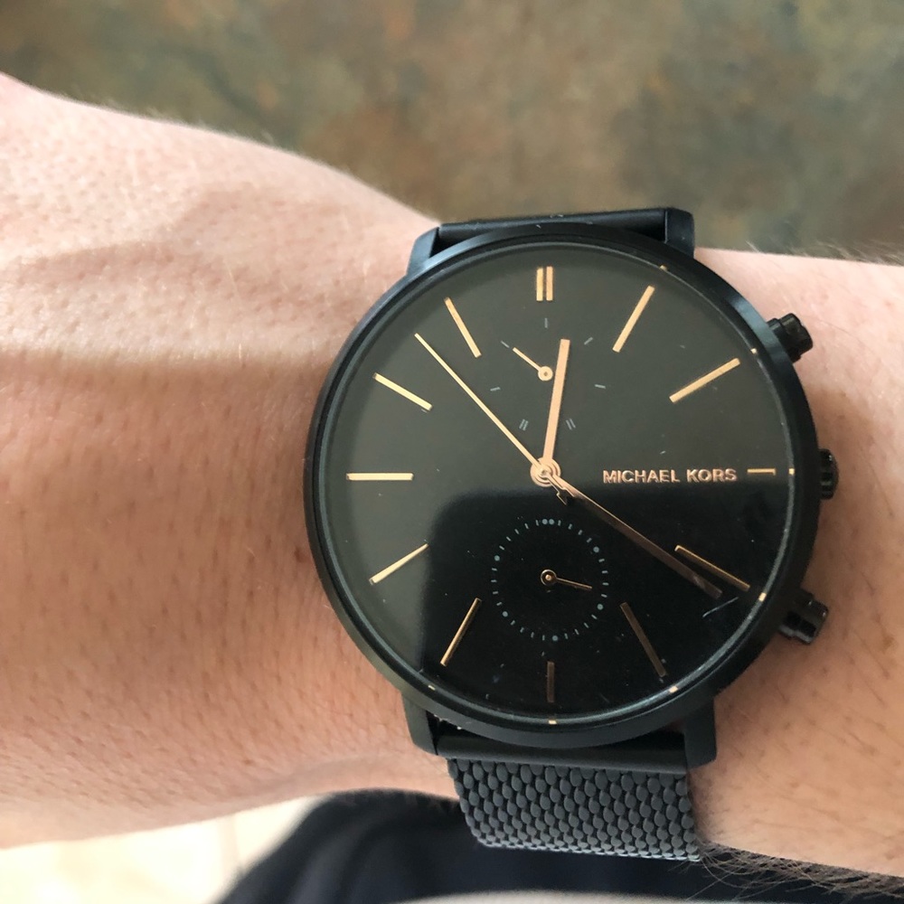 Mk watch